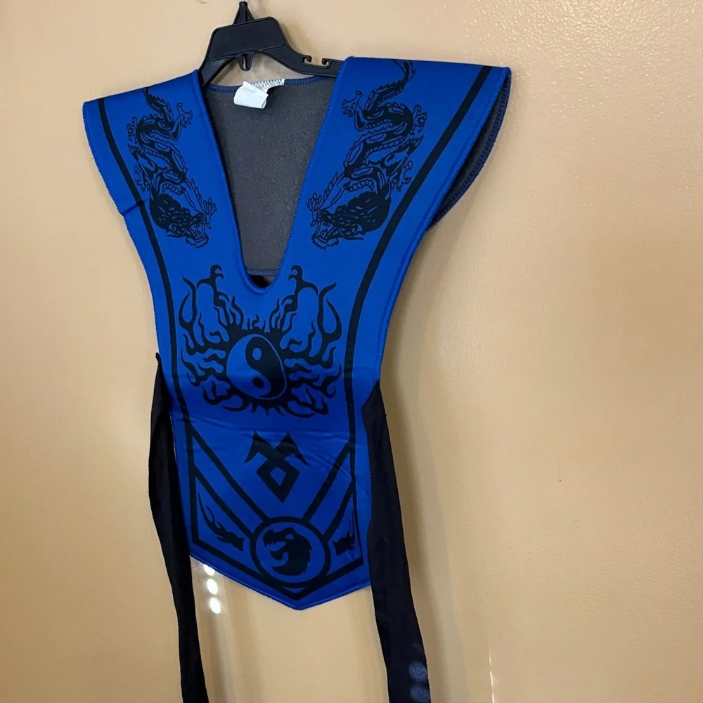 Ninja Kids Halloween Costume Ninja child size large (12-14) black & blue